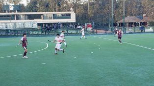 Los elencos paranaenses jugarán este viernes dos partidos de la Superliga.