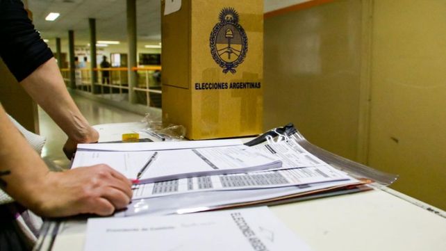 Cerraron los comicios: votó el 74% del padrón electoral