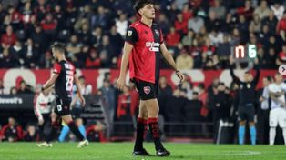Tomás Pérez hizo su presentación en la primera de Newells en julio del año pasado ante Independiente (M), rival de la Lepra este jueves.