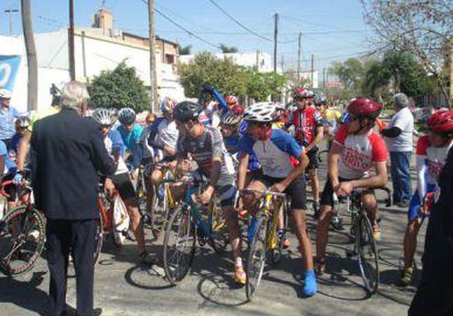 Este domingo se realizará el gran premio 40º Aniversario del Centro Ciclistas Santa Fe