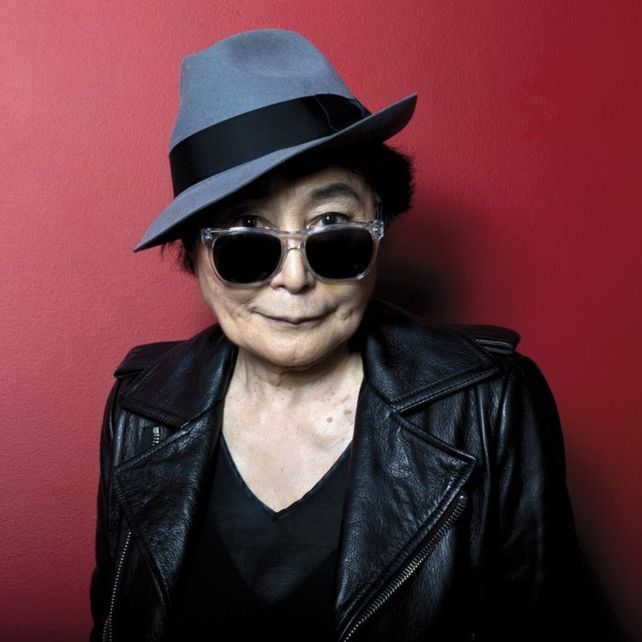 Yoko Ono Cumple 90 Años: Una Artista Vanguardista Que Carga Con El ...