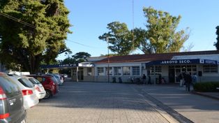 El Hospital de Arroyo Seco, donde fue derivada la mujer que sufrió el grave accidente en una carnicería de Fighiera.&nbsp;