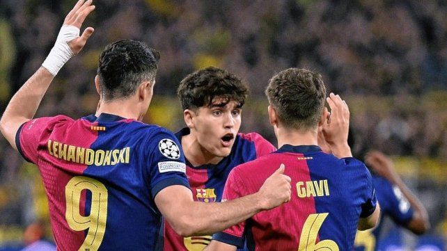 Barcelona perdió en Alemania pero con la ventaja de la ida pasó a las semifinales de la Champions League.