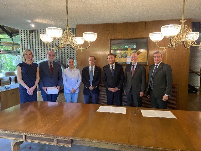 La FNGA y ProMendoza firmaron un convenio para fortalecer el comercio internacional
