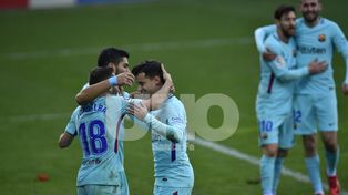 Barcelona volvió al triunfo y se escapa en España