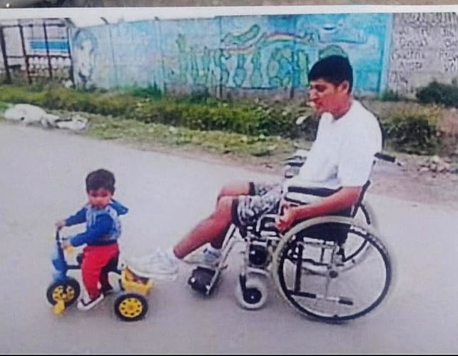 La familia de El Salteño admite que tiene antecedentes por drogas pero no mató a nadie.