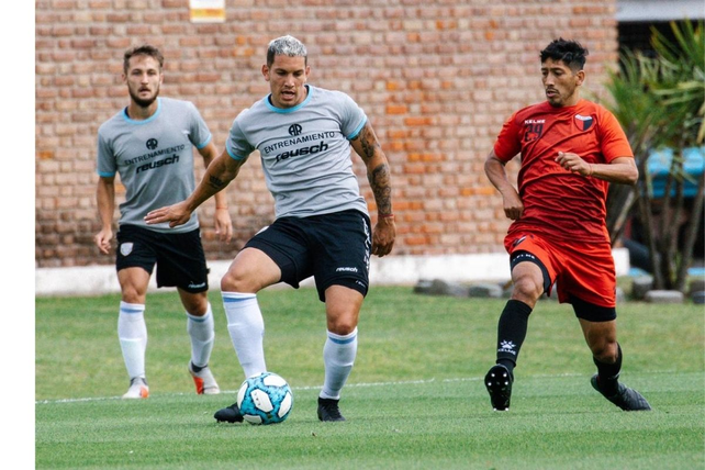 Colón jugó su segundo amistoso y superó a Atlético de Rafaela por 3-1.
