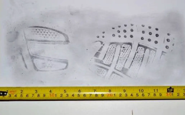 Identifican la zapatilla con la que le patearon la cabeza y mataron al joven en Villa Gesell