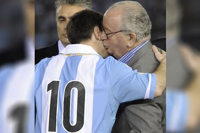 Es un día muy triste, el mensaje de Messi por la muerte de Grondona