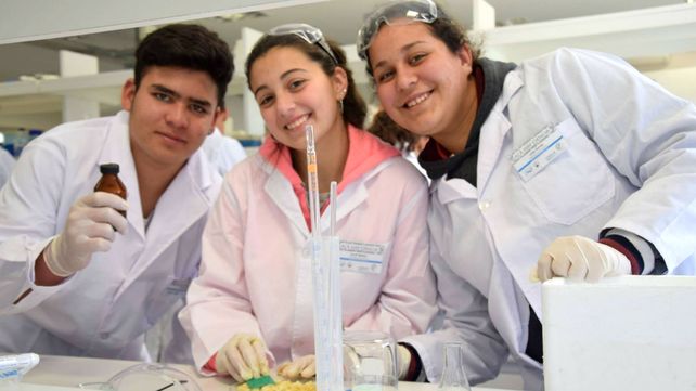Las pibas y los pibes piden ciencia en las escuelas