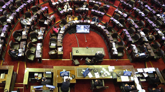 El recinto de sesiones en Diputados durante esta madrugada.&nbsp;