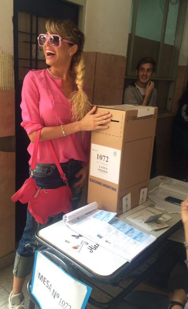 Qué hizo Vicky Xipolitakis en el “cuarto oscuro”