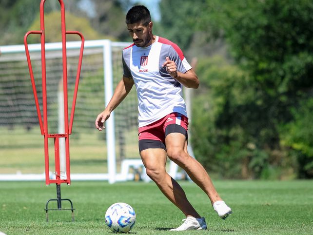 Luciano Lollo proviene de Estudiantes de La Plata, club con el que logró tres títulos recientemente.