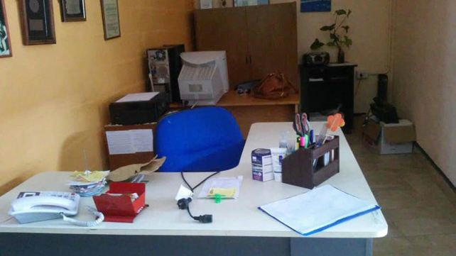 Desvalijaron una fundación y les dejaron un autógrafo
