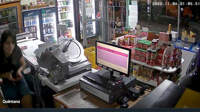 La cámara del comercio frente al cual se produjo la balacera en la que la niña resultó herida de gravedad. 