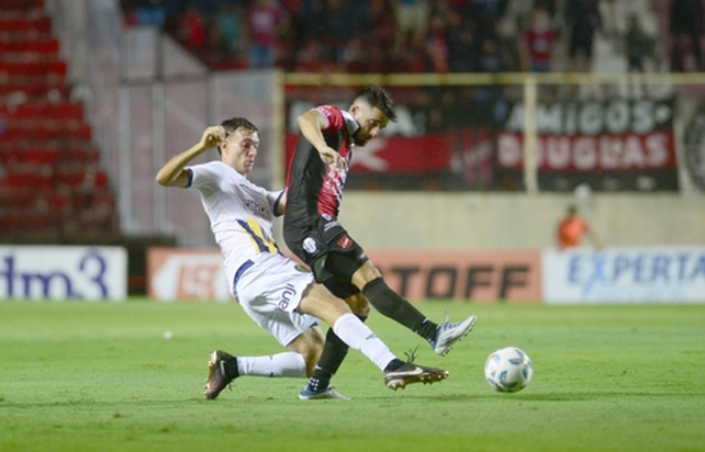 Los canallas encontraron un duro rival en Douglas Haig.