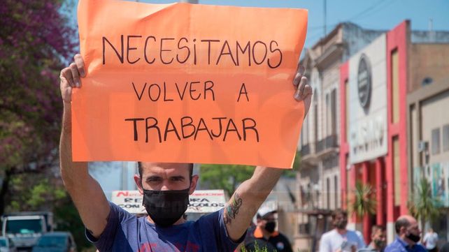 Empleados de bingo y casinos de Paraná: Queremos trabajar