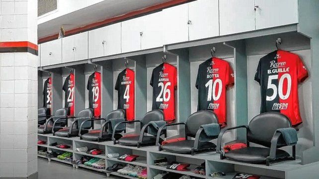 Son 25 los jugadores de Colón concentrados esperando a Vélez