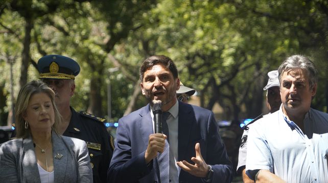 Cococcioni explicó cómo procedió el gobierno provincial ante el plan para atentar contra Pullaro.