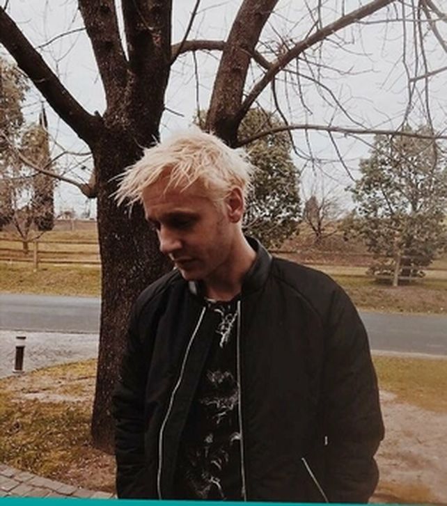 El drástico cambio de look de Benjamín Vicuña