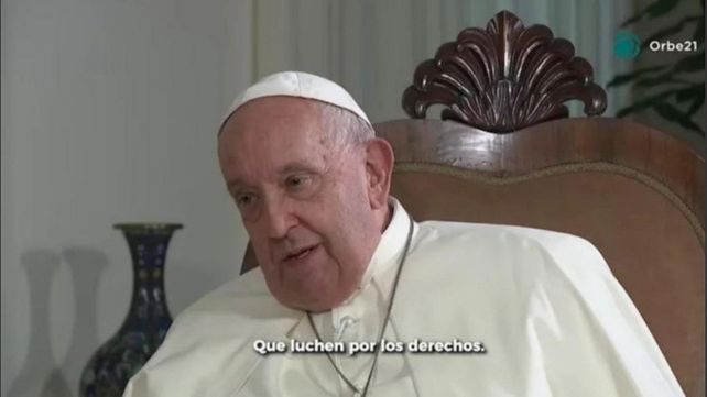 El papa Francisco cuestionó el ajuste en la educación y señaló que es un suicidio programado de un país