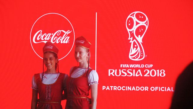 Doce chicos serán abanderados de Argentina en Rusia gracias a la promo Coca-Cola Viaja al Mundial