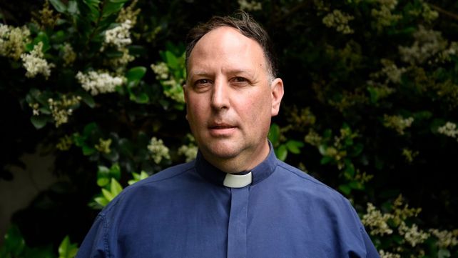 El sacerdote Marcelo Porrini es delegado de la Pastoral de la Salud y coordina el Servicio Sacerdotal de Urgencia.