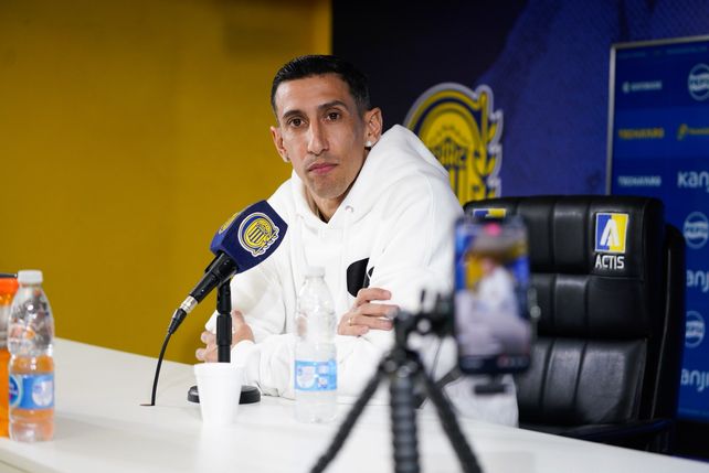 Di María agradeció el reconocimiento de los hinchas de otros clubes y dijo que hasta disfruta cuando lo hacen sentir 