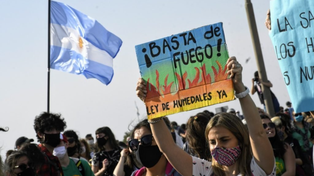 “Cortá con tanta angustia e impotencia, trae tu cartel y tus ganas de vivir en un mundo mejor”,manifestaron desde El Paraná No Se Toca