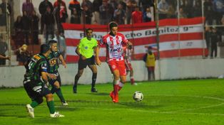 Felipe Cadenazzi necesita amigarse con la red para que crezcan las chances de victoria en el Gato. &nbsp;