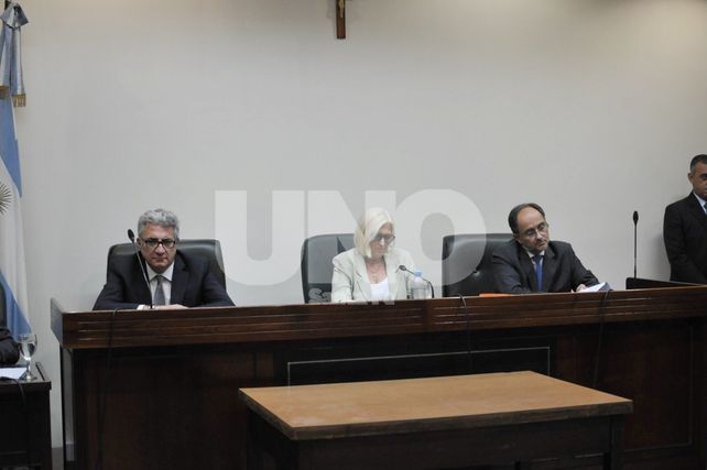 Brusa y exfuncionarios de la policía condenados por lesa humanidad