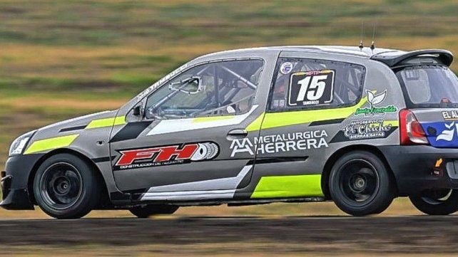 Santiago Tambucci fue el más rápidos este viernes en la Clase 3 del Turismo Pista.