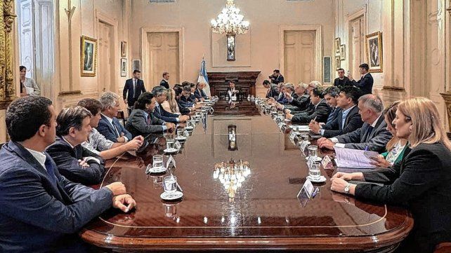 Los gobernadores y vices en la Casa Rosada. Los gobernadores y vices en la Casa Rosada.