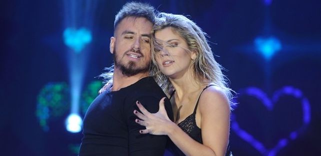 Laurita salió a desmentir rumores por Twitter.