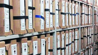 Historiadores y fiscales piden guardarlos archivos judiciales de 1941 a 1982