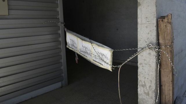Denuncian abandono y falta de mantenimiento en la estación de trenes del Apeadero Sur
