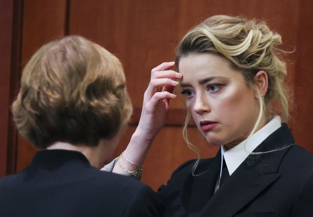 El juicio de Johnny Depp a su ex esposa se convierte en una telenovela