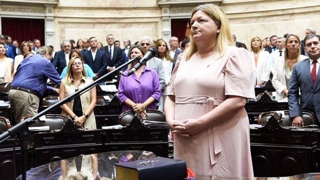 Casi simbólico”. Alida Ferreyra