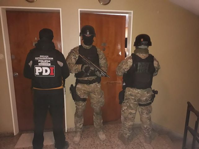 Cuatro allanamientos con dos detenidos por cocaína y marihuana en Santa Fe