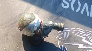 Un recolector de residuos alertó a Gendarmería Nacional sobre el hallazgo de una granada de mano FMK 2 en plena calle