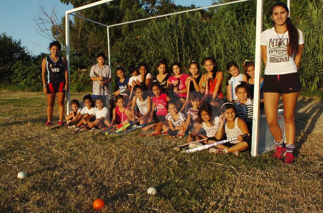 Hockey solidario: con la idea de una infancia feliz e inclusiva