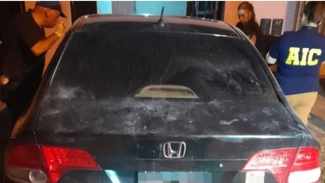 El auto Honda Civic usado para cometer el crimen de Máximo Jerez fue hallado en una casa de barrio Godoy.&nbsp;