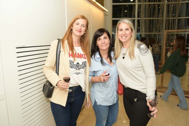 Sabrina Benitti, Andreína Cannillo y Rocío Benitt.i