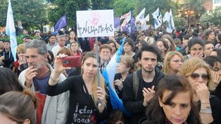 Al grito de #NiUnaMenos se marcha en la ciudad de Santa Fe