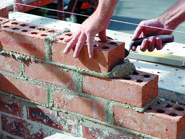 Más que ladrillos, lingotes: construir en Santa Fe cuesta $16.776,57 por m²
