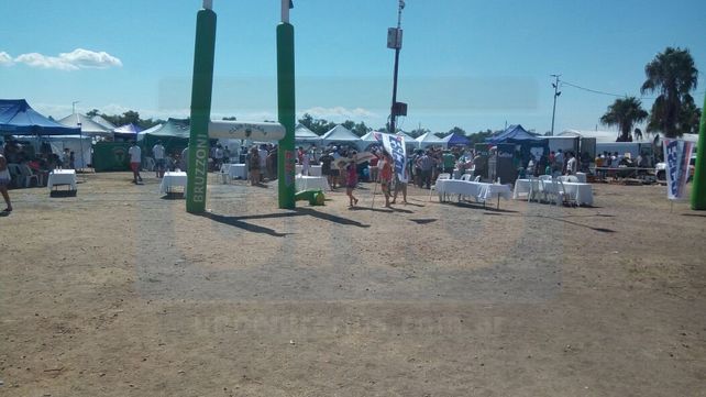 La paella gigante fue parte de los aromas y sabores de la Semana Santa en Paraná