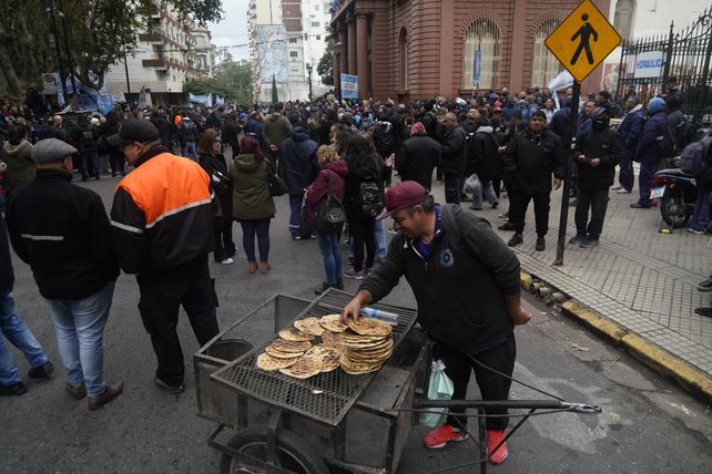 Fin al conflicto: los municipales aceptaron la propuesta salarial de la Intendencia