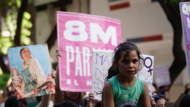 Rosario salió a la calle en el 8M para luchar contra las desigualdades ...