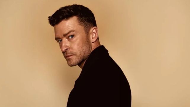 El cantante Justin Timberlake fue detenido por la policía y arrestado por manejar borracho por las calles de Nueva York.
