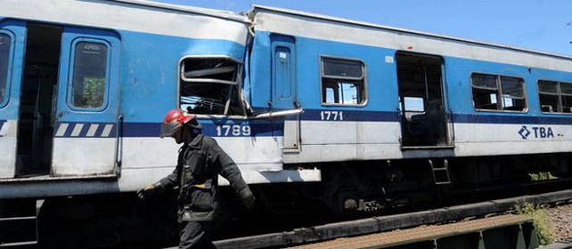 Un convoy frenó bruscamente y produjo un efecto latigazo.